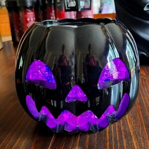 Black Crystal Pumpkin 3 Wick Holder
